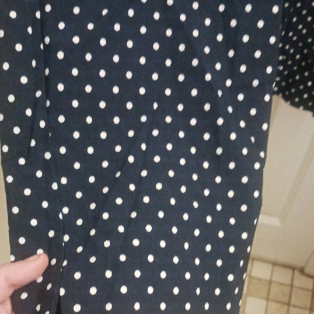 Charter Club Navy Polka Dot Capris - Picture 4 of 9